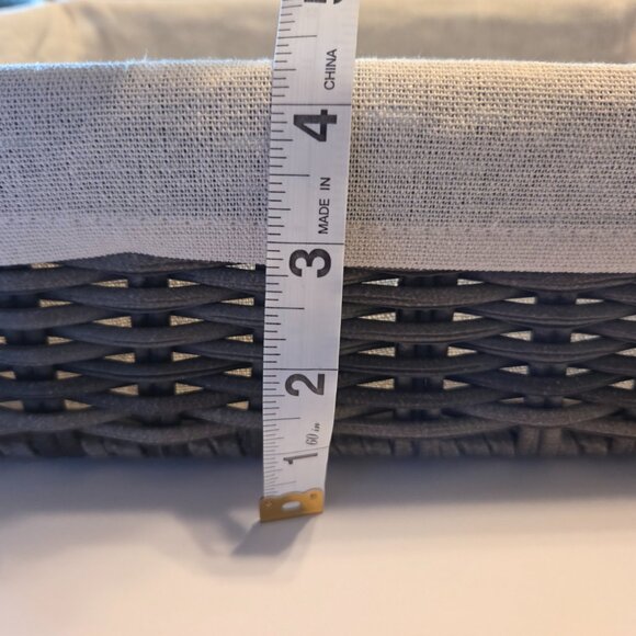 Set of 2 Woven Storage Baskets with Fabric Liners - Gray Brown Wicker - Picture 7 of 8